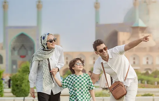 راهنمای انتخاب بهترین عینک آفتابی برای رانندگی