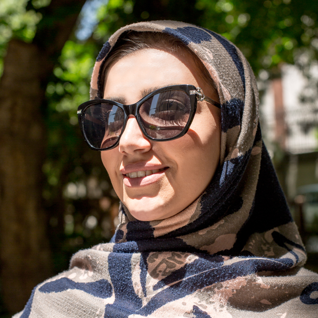 انتخاب عینک برای خانم های با حجاب