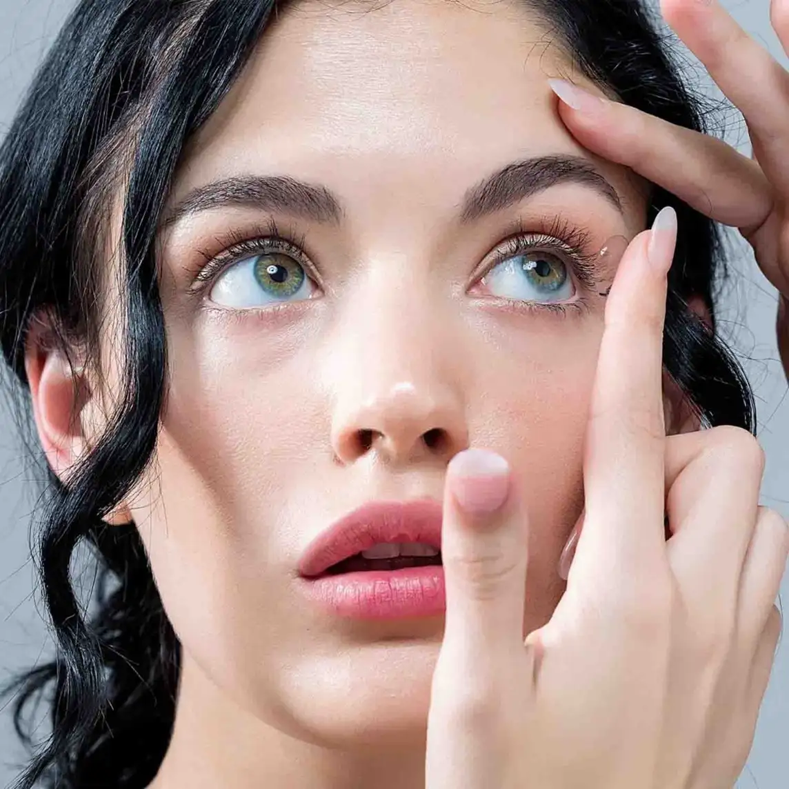 بهترین لنز برای چشمهای حساس چیست؟ 4 بهترین لنز برای چشمهای حساس