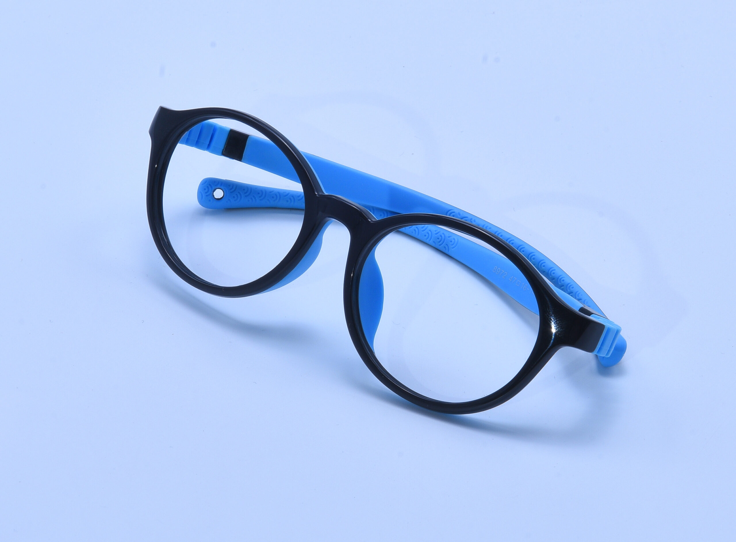 خرید عینک طبی مردانه